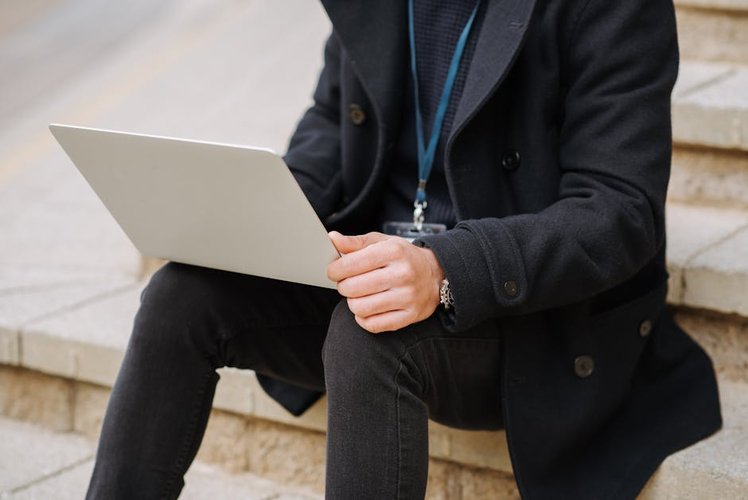 Software de control horario para empresas en Almendralejo